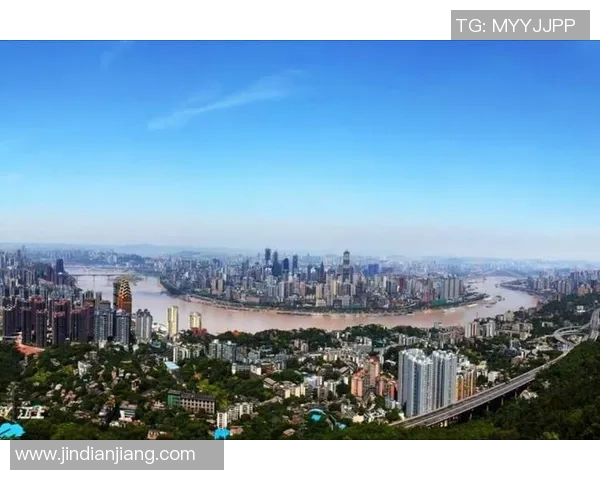 重庆足球队的洲际杯征程与突破历程全景回顾 重庆足球队的洲际杯征程与突破历程全景回顾