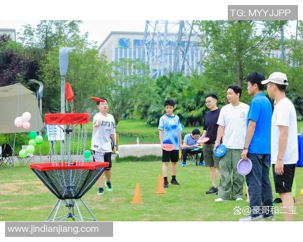 重庆飞盘队配合创新引发热议推动飞盘运动新发展