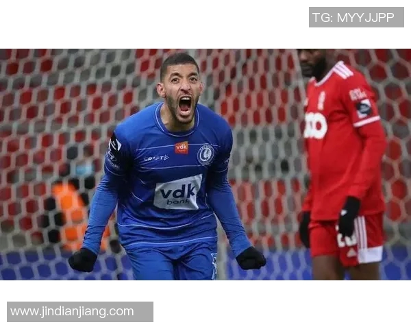 亨克与塞尔塔的比赛比分揭晓分析及精彩瞬间回顾