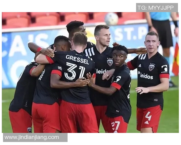 体育盛宴堪萨斯对决达拉斯精彩赛事回顾与分析