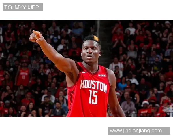 克林特卡佩拉：从瑞士篮球新星到NBA防守巨兽的成长之路