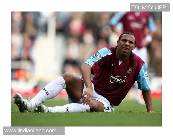 克鲁与布莱克本激战正酣谁能在这场较量中笑到最后 克鲁与布莱克本激战正酣谁能在这场较量中笑到最后