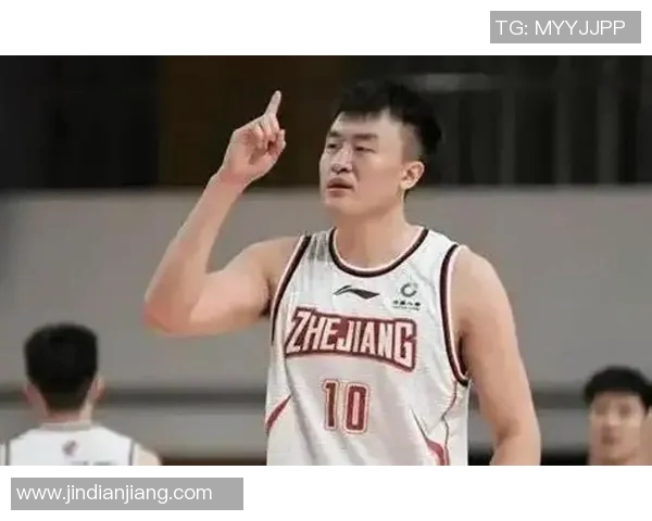 刘泽一的成长之路：从青涩少年到职场精英的蜕变与奋斗