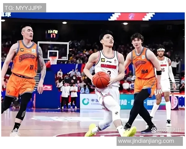 季前赛精彩对决辽宁队与北控队的激烈较量引发球迷热议