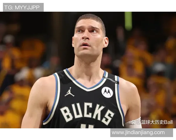 布鲁克洛佩斯:从角色球员到NBA顶尖中锋的蜕变之路 布鲁克洛佩斯:从角色球员到NBA顶尖中锋的蜕变之路