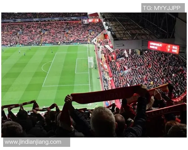 欧冠门票抢购引发系统崩溃数万球迷苦等12小时未能成功