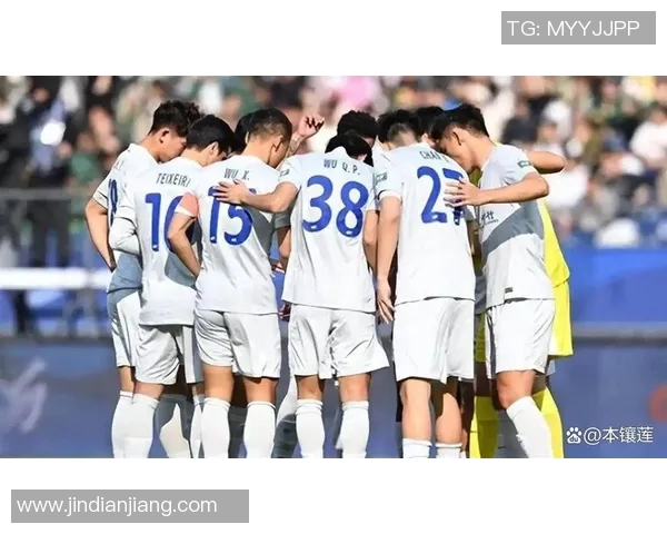 武汉卓尔迎战申花期待逆袭争夺中超联赛关键三分之战