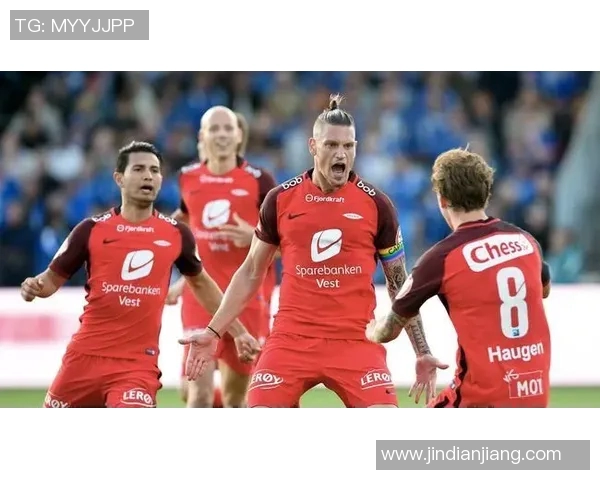 瓦勒伦加与桑的激烈对决揭示了球队实力与战术的较量 瓦勒伦加与桑的激烈对决揭示了球队实力与战术的较量