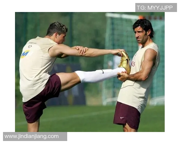 迈尼昂:从门将到传奇的足球之路与背后的故事 迈尼昂:从门将到传奇的足球之路与背后的故事