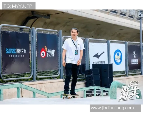 重庆滑板队荣登全国滑板技术排行榜第三名展现实力与风采 重庆滑板队荣登全国滑板技术排行榜第三名展现实力与风采