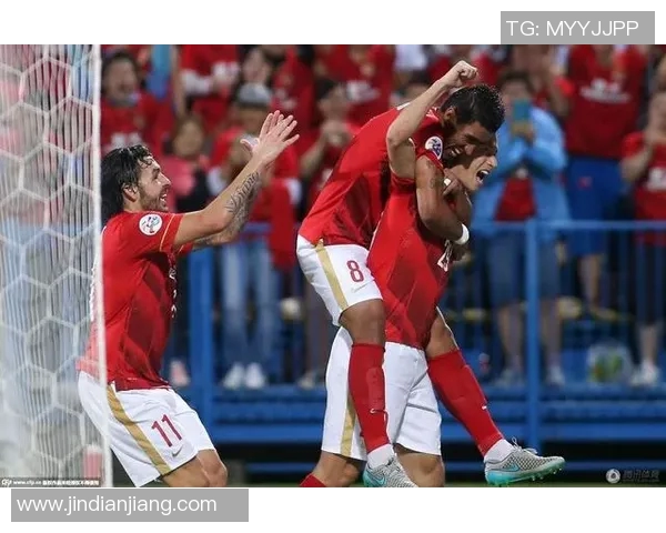 长崎成功丸迎战柏太阳神全力争胜展现足球魅力与激情对决